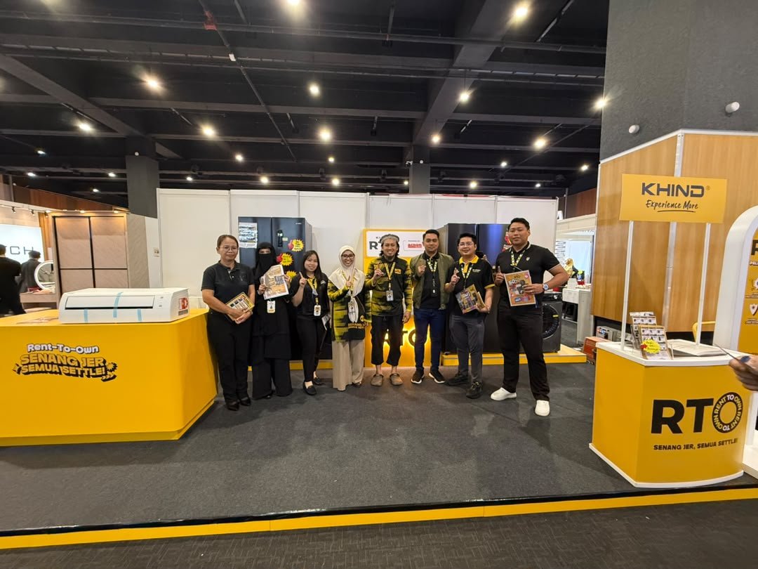 Pasukan Khind RTO di reruai pameran